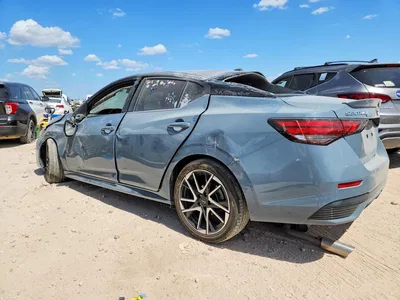 2025 NISSAN SENTRA SR, фото 2, лот 10750713