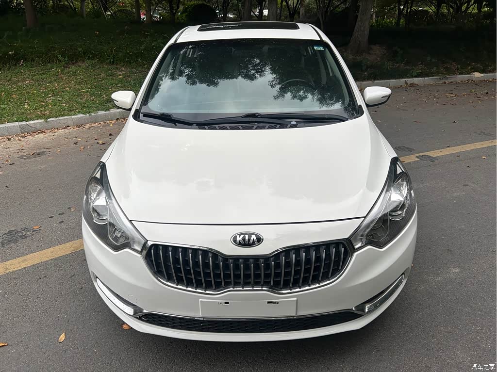 2013 Kia K3 1.6L Automatic Premium, фото 2, лот 11142159