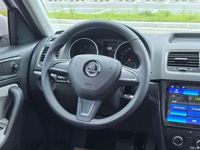 2017 Škoda Yeti TSI280 DSG Advance, фото 4, лот 10349392