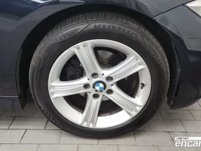 2013 BMW 3-Series 320i, фото 4, лот 10050411