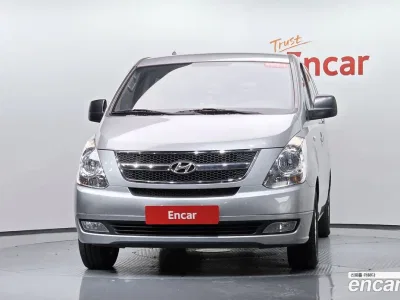2011 Hyundai Starex 5-Seater VAN, фото 2, лот 10161169