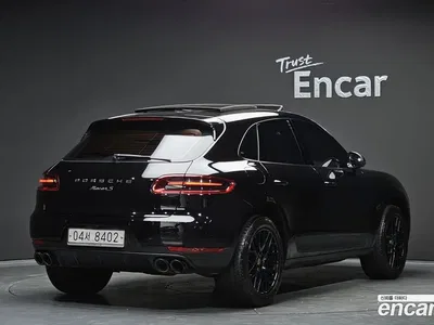 2017 Porsche Macan 2.0, фото 1, лот 10093883