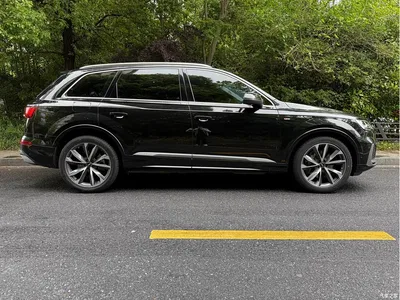 2023 Audi Q7 55 TFSI quattro S line Sport, фото 2, лот 10233744