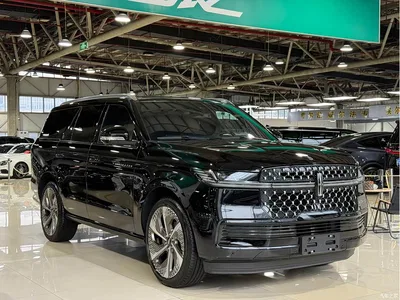 2025 Lincoln Navigator 3.5T Presidential Edition, фото 3, лот 10319245