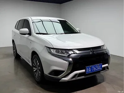 2021 Mitsubishi Outlander 2.0L 2WD Smooth Ride Version 5-Seater, фото 3, лот 10340423