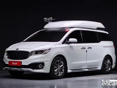 2017 Kia Canival Gasoline 7-seater Hi-Limousine, фото 1, лот 10370224