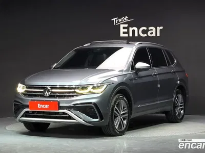 2022 Volkswagen Tiguan 2.0 TSI Prestige, фото 1, лот 11543534