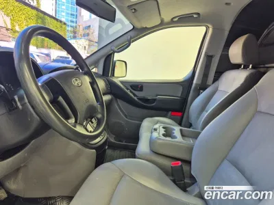 2017 Hyundai Starex 3-Seater VAN, фото 4, лот 10327491