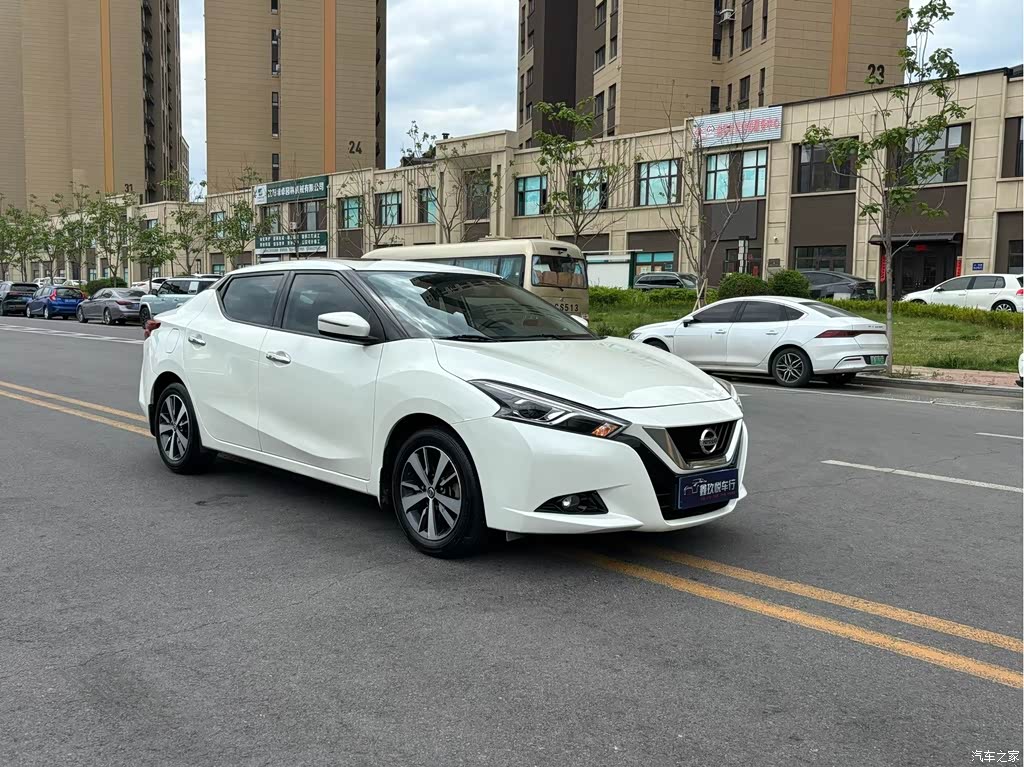 2018 Nissan Bluebird 1.6L CVT Cool Sound Edition, фото 3, лот 10354968