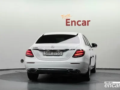 2018 Mercedes-Benz E-Class E200 Avantgarde, фото 4, лот 10180998
