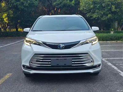 2021 Toyota Sienna 2.5L Hybrid Platinum Edition, фото 2, лот 10323921