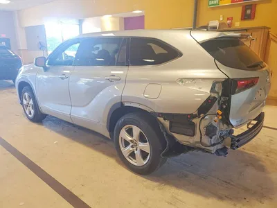 2022 TOYOTA HIGHLANDER LE, фото 2, лот 10524333