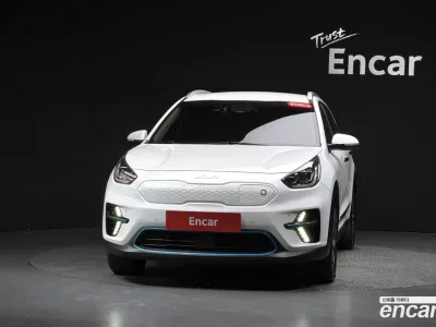 2022 Kia Niro Noblesse, фото 2, лот 10198507