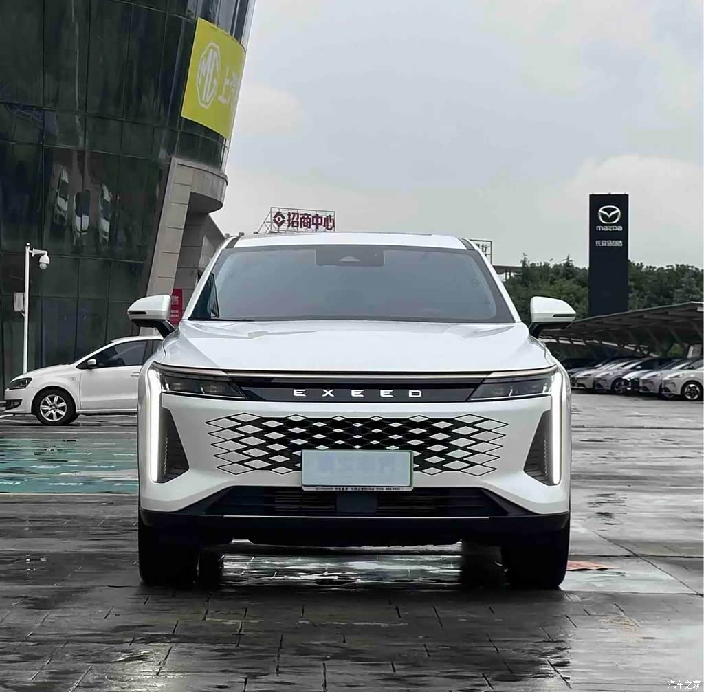 2023 Exeed Yaoguang 400T 2WD Premium Edition, фото 2, лот 11192564