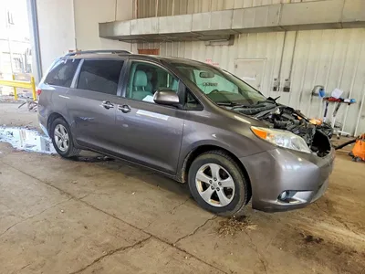 2015 TOYOTA SIENNA XLE 7-PASSENGER, фото 4, лот 10509456