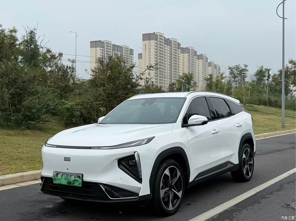 2025 Geely Galaxy Galaxy L7 Model 3DHT 115km Starship Edition, фото 1, лот 11225715