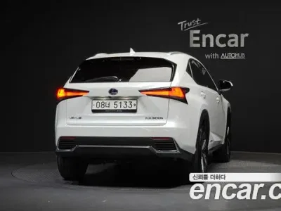 2018 Lexus NX 300h Supreme, фото 4, лот 10032772