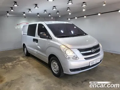 2010 Hyundai Starex 5-Seater VAN, фото 1, лот 11057763