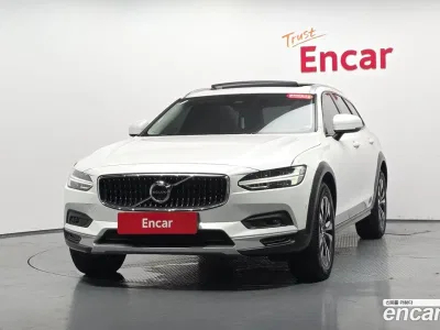 2025 Volvo V90 B5 Plus AWD, фото 2, лот 10127358