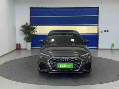 2022 Audi A3 Sportback 35 TFSI Luxury Sport, фото 4, лот 10238100