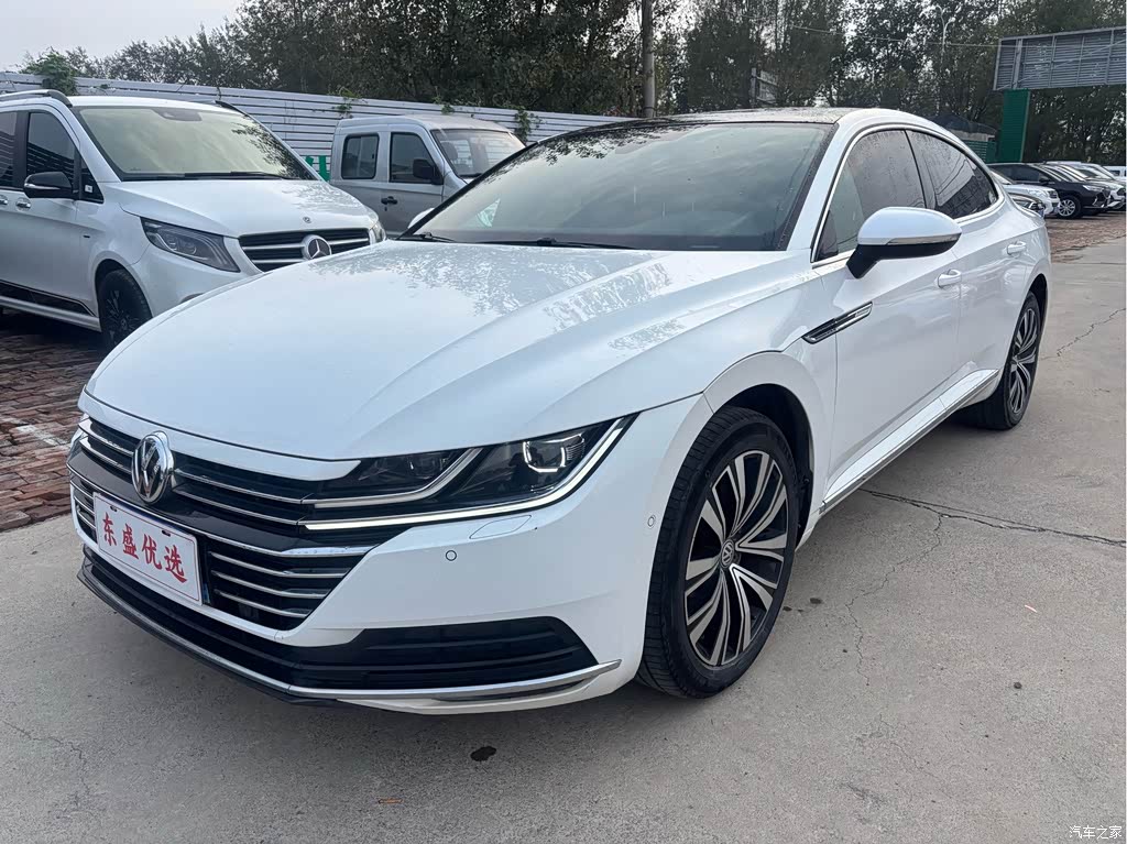 2020 Volkswagen FAW-Volkswagen CC 330TSI Glamour Version China VI, фото 1, лот 11223282