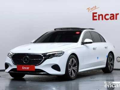 2025 Mercedes-Benz E-Class E200 Avantgarde, фото 1, лот 11749574