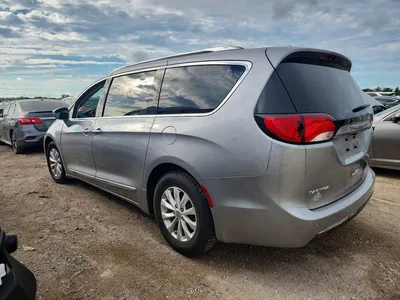 2018 CHRYSLER PACIFICA TOURING L, фото 2, лот 10763186