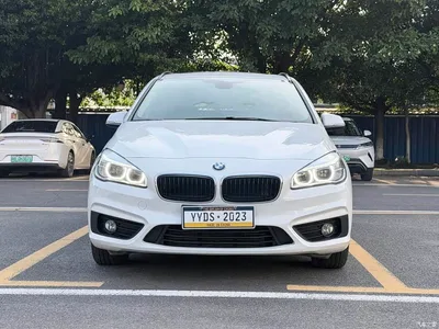 2016 BMW 2 Series Touring 218i Leading, фото 2, лот 10471203