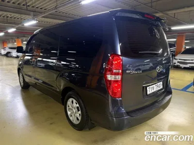2015 Hyundai Starex 11-Seater Wagon, фото 4, лот 10166448