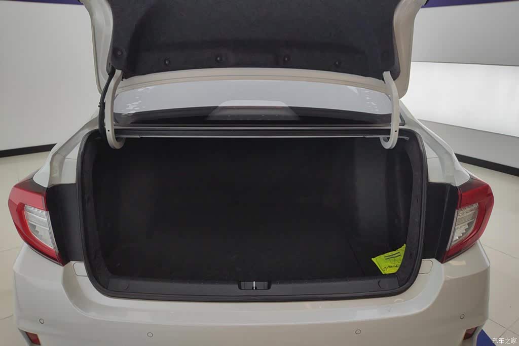 2019 Honda ENVIX 180TURBO CVT Joy Edition China VI, фото 4, лот 11202227