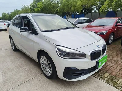2019 BMW 2 Series Touring 218i Leading, фото 4, лот 10471126