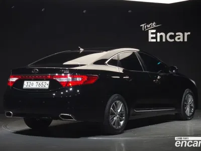 2015 Hyundai Grandeur HG220 Diesel Modern, фото 2, лот 10219024