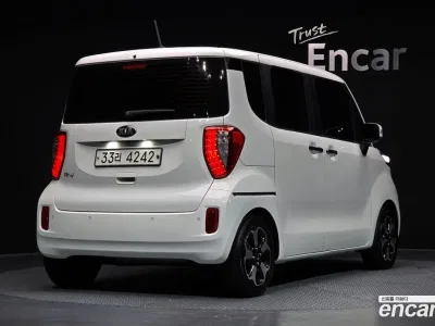 2017 Kia RAY Prestige, фото 2, лот 10957154