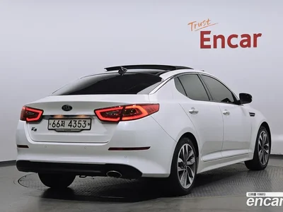 2015 Kia K5 Luxury, фото 1, лот 10041696