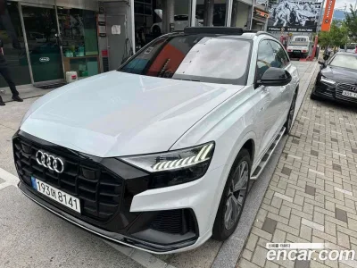 2022 Audi Q8 55 TFSI Quattro Premium, фото 1, лот 10221181