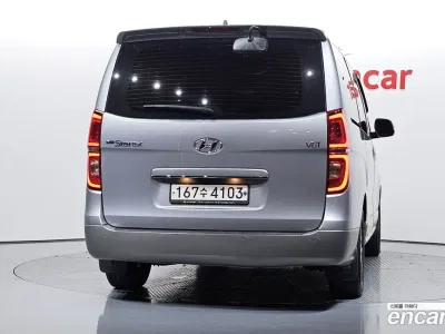 2021 Hyundai Starex Urban 9-Seater, фото 4, лот 10231341