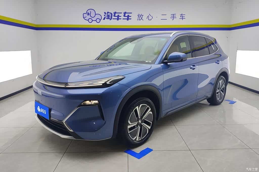 2025 Geely Galaxy Galaxy Starship 7 EM-i Model 120km Explorer+ Edition, фото 1, лот 11228782