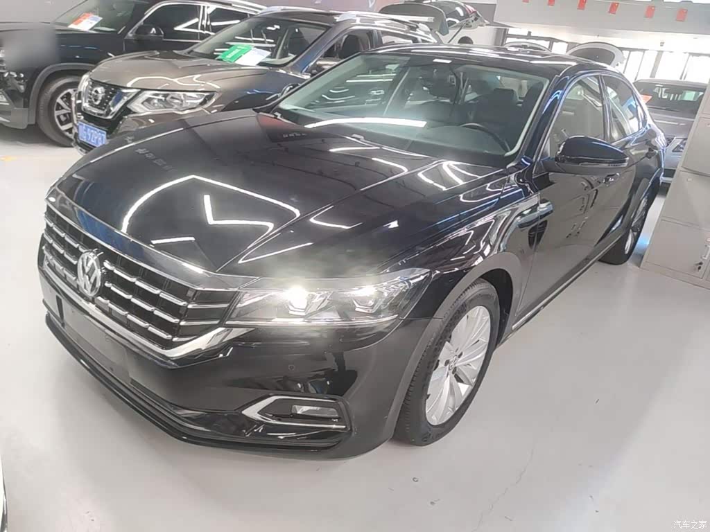 2019 Volkswagen Passat 330TSI Elite Version China VI, фото 2, лот 11228004