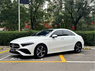 2025 Mercedes-Benz A-Class Facelift A 200 L Fashion Edition, фото 1, лот 11225597