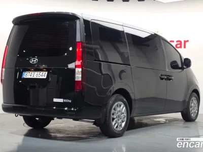 2025 Hyundai Staria HEV 1.6 Cargo 3-Seater, фото 2, лот 10207360