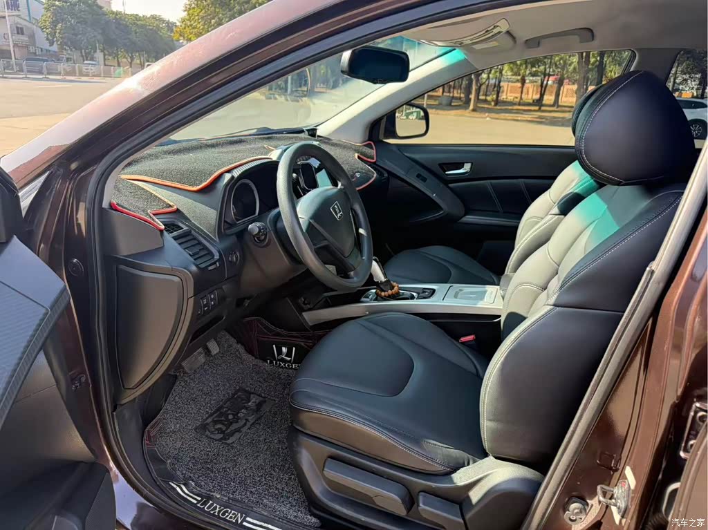 2015 Luxgen U6 SUV 1.8T Charm Edition, фото 4, лот 11166042