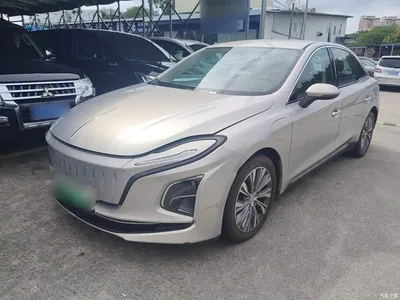 2022 Hongqi E-QM5 431km Charging Enjoyment Edition, фото 2, лот 11545238