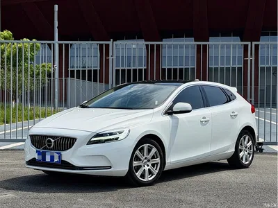 2017 Volvo V40 T3 R-Design, фото 1, лот 10365088