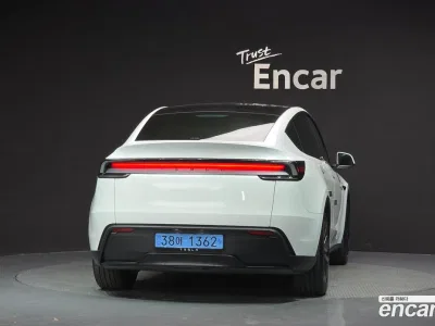 2025 Tesla Model Y RWD, фото 4, лот 10216428