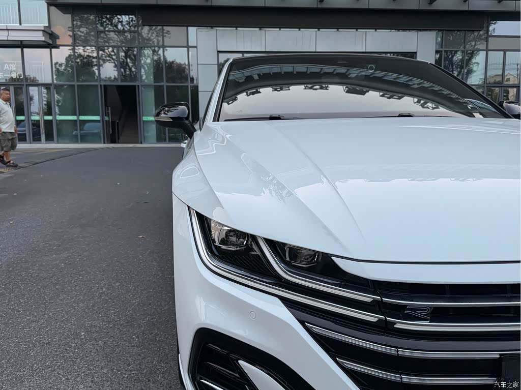 2023 Volkswagen FAW-Volkswagen CC 380TSI Eye-catching Edition, фото 4, лот 11189029