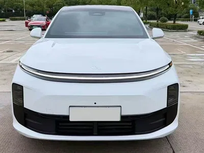 2024 Li Auto L6 Pro, фото 2, лот 11195157