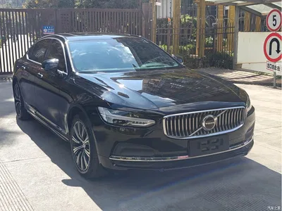 2022 Volvo S90 B5 Momentum Luxury Edition, фото 3, лот 10363235