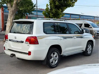 2013 Toyota Land Cruiser (Import), фото 4, лот 10317267