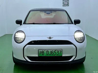 2025 MINI Electric MINI COOPER Model 456km COOPER E Classic, фото 2, лот 11148207