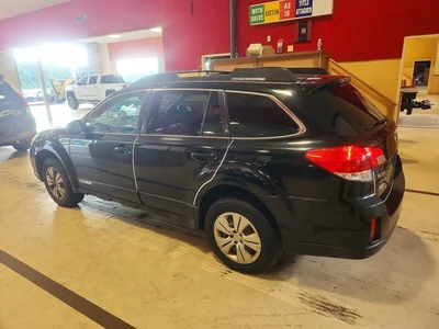2012 SUBARU OUTBACK 2.5I, фото 2, лот 10565614